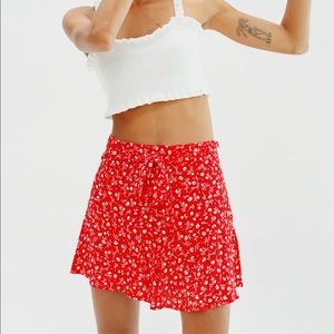 Zara | Floral Printed Skort Size Small Red